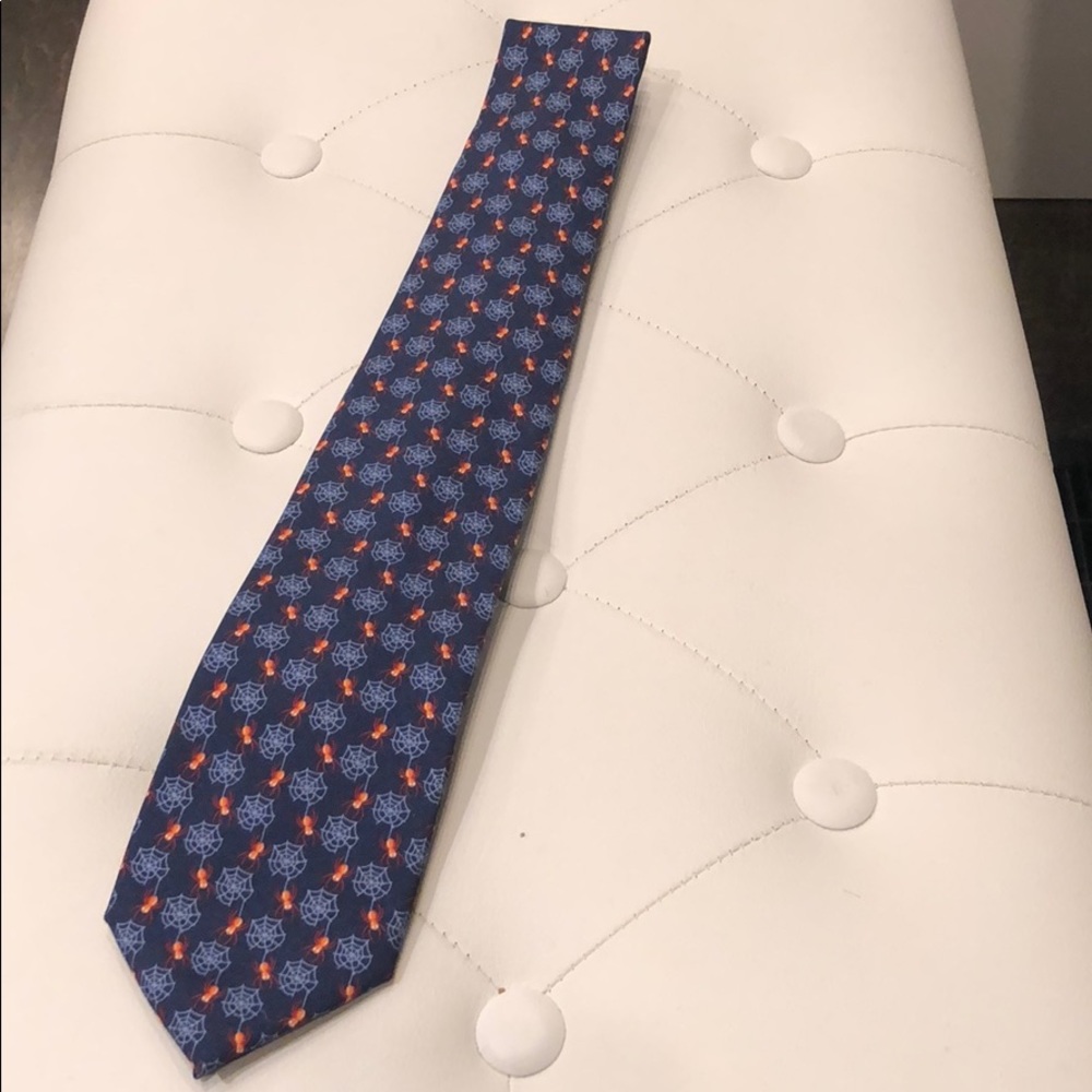 NEW NEVER WORN MEN’S BATTISTONI TIE